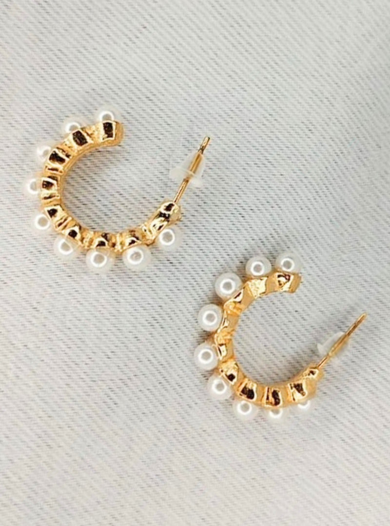 Aretes cadena de perlas